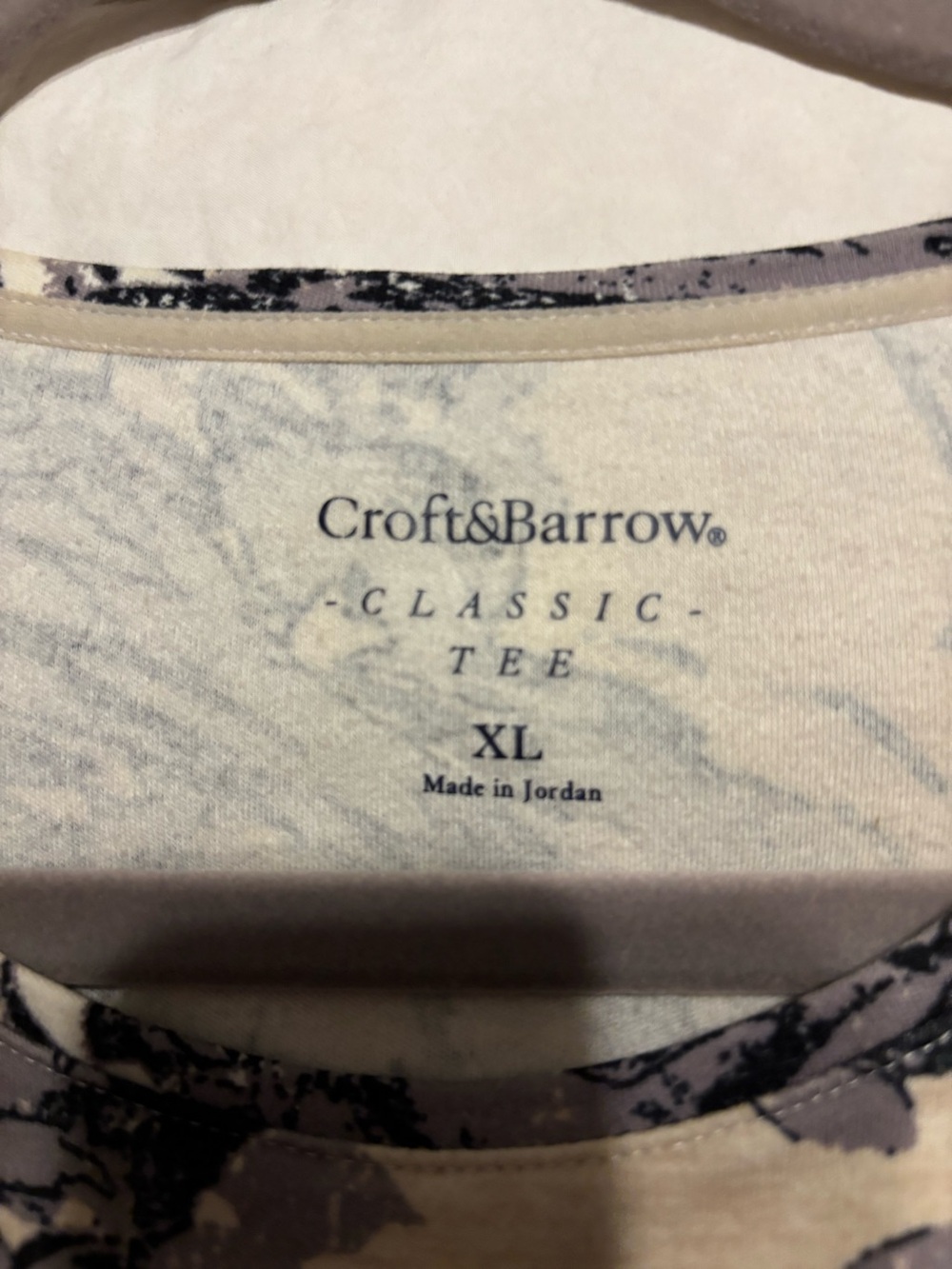 2for $10.00 sale Croft & Barrow Marble Print Tee in Cream and Gray - XL